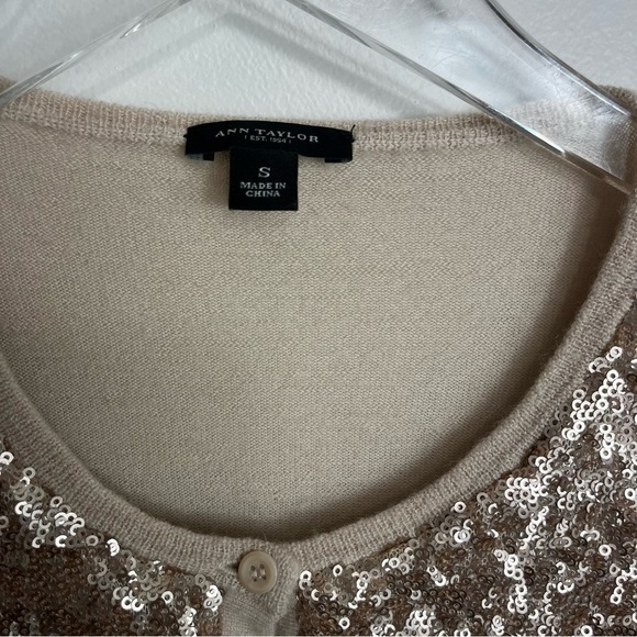 Ann Taylor sequin Cardigan Sweater size small 1651 - Picture 2 of 3